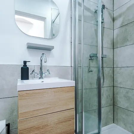 Stunning Centre By 53 Degrees In Birmingham, Ideal For Small Groups! Appartement